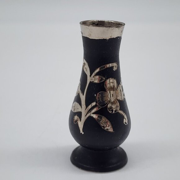 Vintage Black & Silver Miniature Floral Metal Vase With Engraved Base - Picture 1 of 10